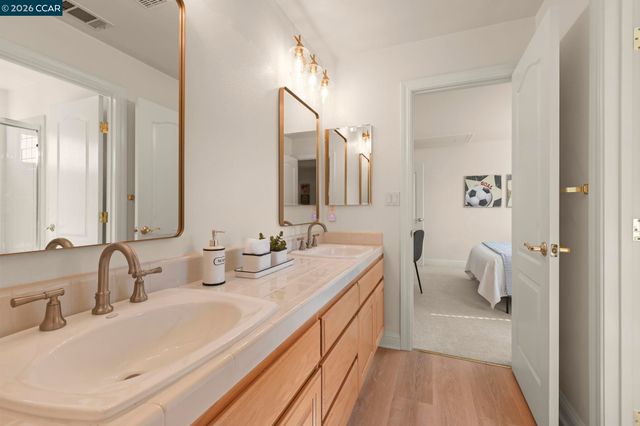 101 Victoria Pl, Danville, CA 94506