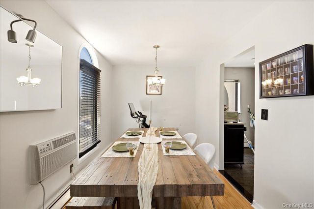 14 Granada Crescent 18, White Plains, NY 10603