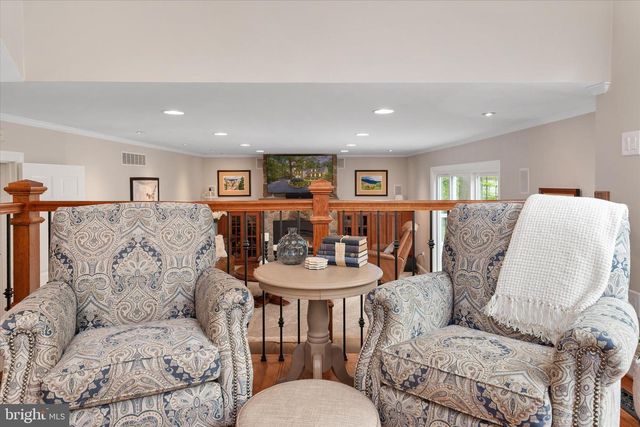 305 CHARLES HALL DR, Millersville, MD 21108