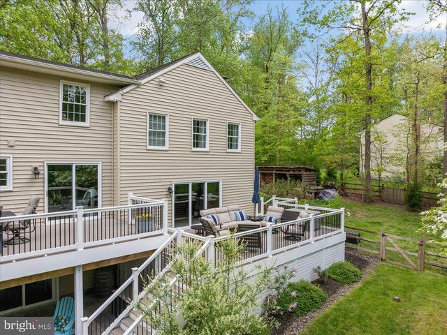 305 CHARLES HALL DR, Millersville, MD 21108