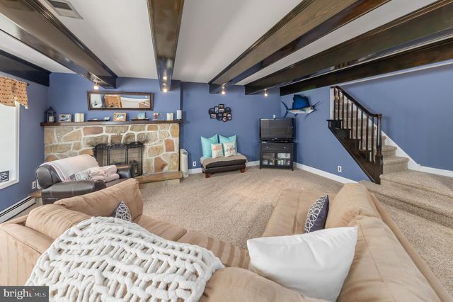 303 MAIN ST, Mantua, NJ 08051