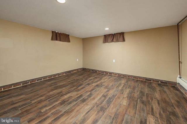 303 MAIN ST, Mantua, NJ 08051