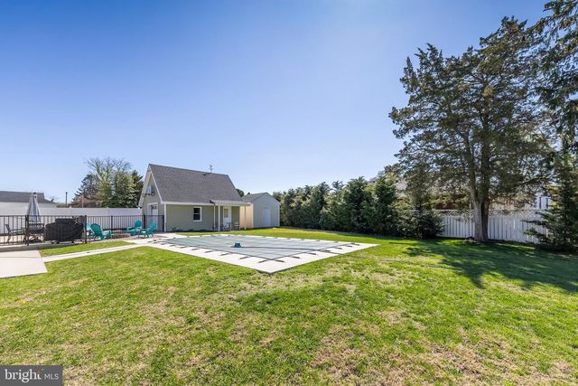 303 MAIN ST, Mantua, NJ 08051