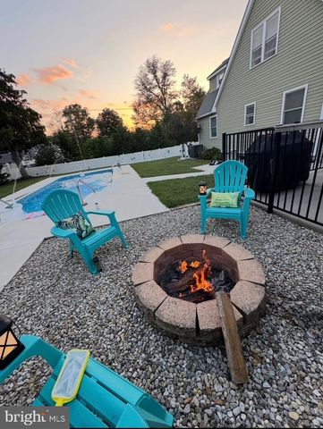 303 MAIN ST, Mantua, NJ 08051