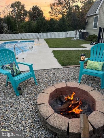 303 MAIN ST, Mantua, NJ 08051