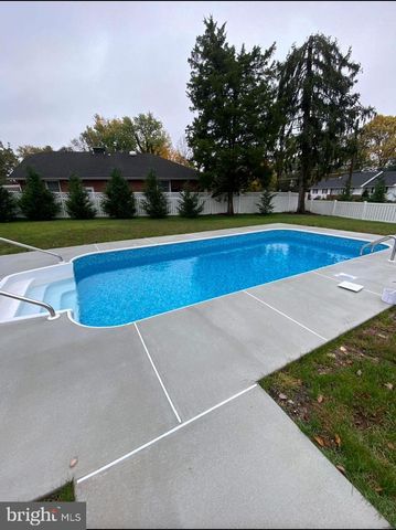 303 MAIN ST, Mantua, NJ 08051