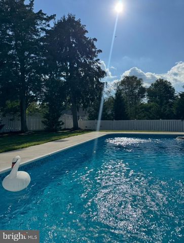 303 MAIN ST, Mantua, NJ 08051