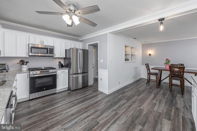 303 MAIN ST, Mantua, NJ 08051