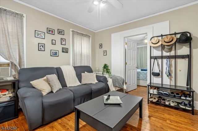 677 Willow Ave, Garwood Boro, NJ 07027