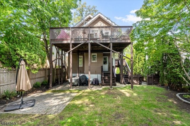 677 Willow Ave, Garwood Boro, NJ 07027