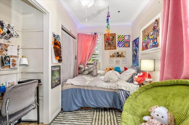 677 Willow Ave, Garwood Boro, NJ 07027