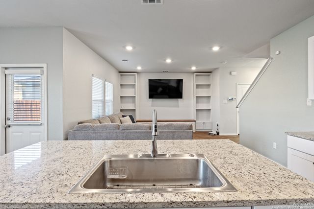 3414 Angus Crossing, San Antonio, TX 78245
