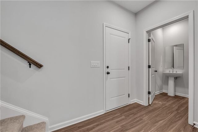 845 York Ally, Acworth, GA 30102