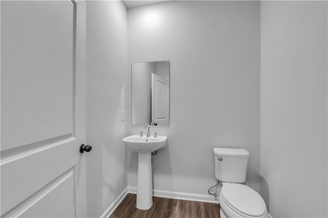 845 York Ally, Acworth, GA 30102