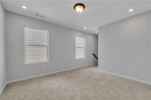 845 York Ally, Acworth, GA 30102