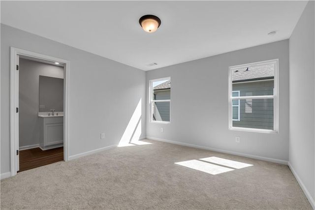 845 York Ally, Acworth, GA 30102