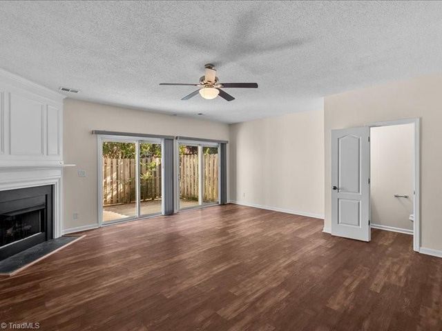 3967 Elizabeth Glen Way, Jamestown, NC 27282