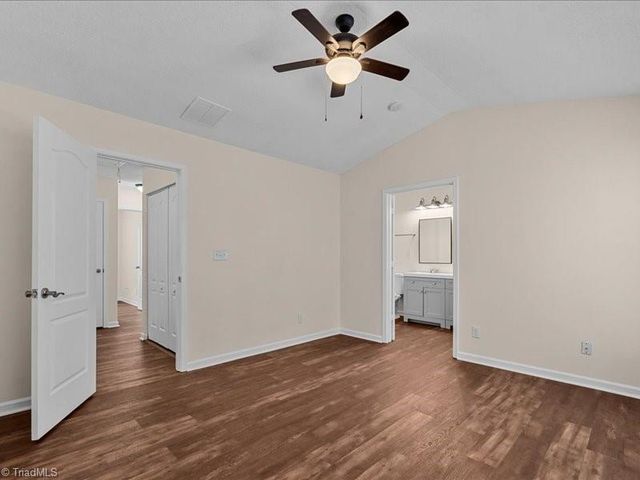3967 Elizabeth Glen Way, Jamestown, NC 27282
