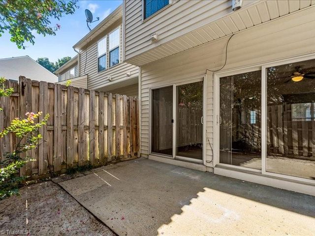 3967 Elizabeth Glen Way, Jamestown, NC 27282