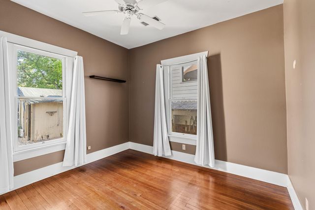 217 Teetshorn Street, Houston, TX 77009