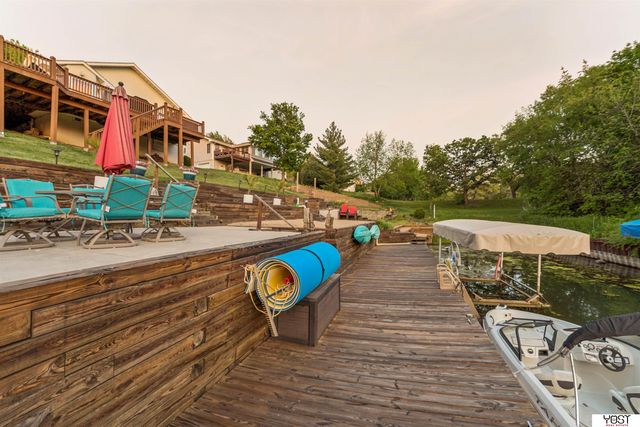 8887 Verdon Circle, Plattsmouth, NE 68048