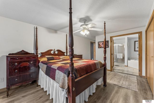8887 Verdon Circle, Plattsmouth, NE 68048