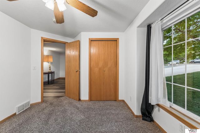 8887 Verdon Circle, Plattsmouth, NE 68048