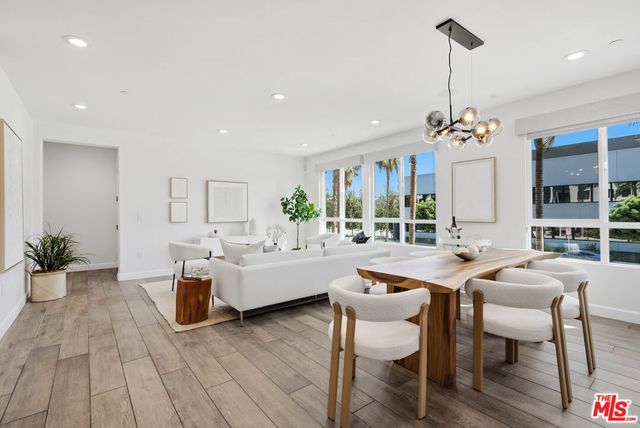 12550 W Fielding Circle 2, Playa Vista, CA 90094
