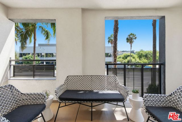 12550 W Fielding Circle 2, Playa Vista, CA 90094