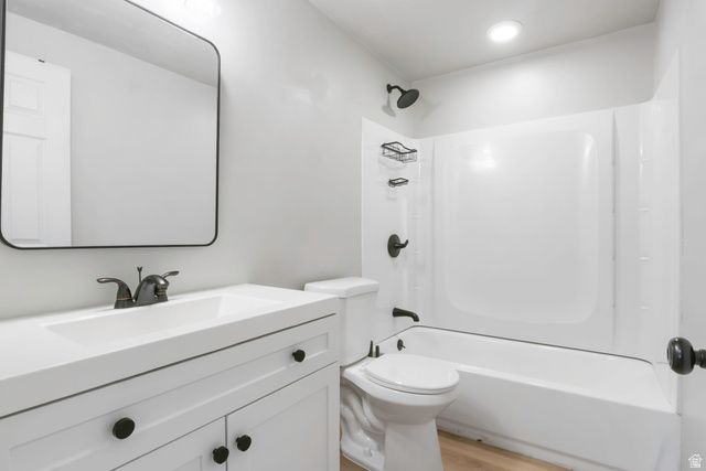 213 KING ST, Layton, UT 84041