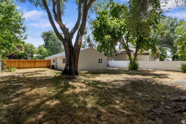 213 KING ST, Layton, UT 84041