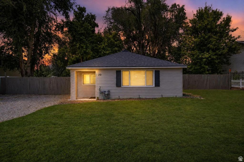 213 KING ST, Layton, UT 84041