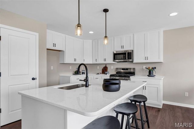 10949 S Providence Drive, Foristell, MO 63348