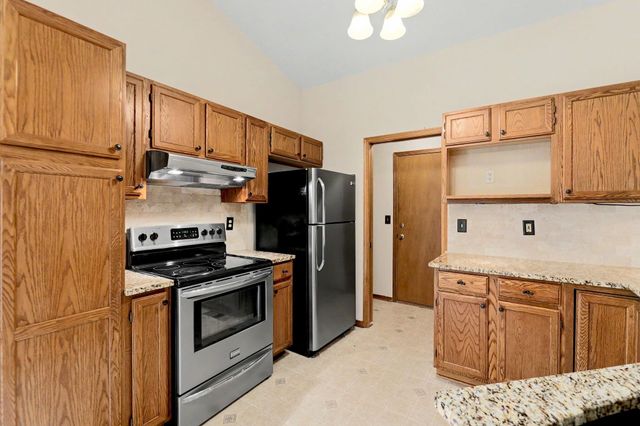 6525 E 39th Ct., Wichita, KS 67226