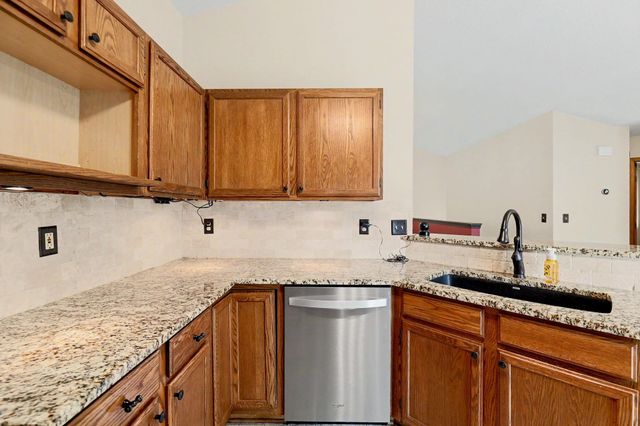 6525 E 39th Ct., Wichita, KS 67226