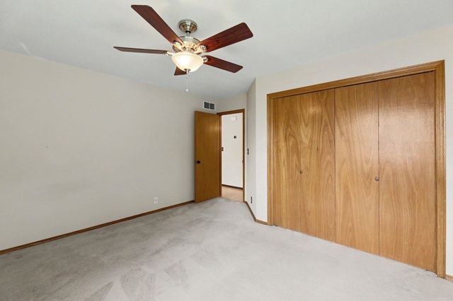 6525 E 39th Ct., Wichita, KS 67226