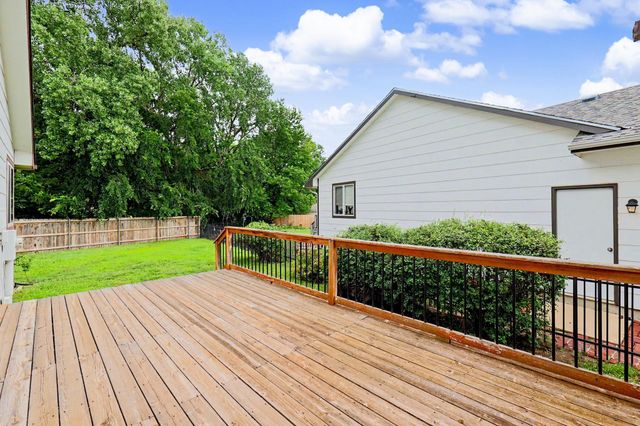 6525 E 39th Ct., Wichita, KS 67226