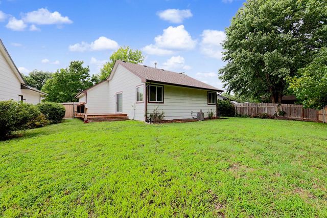 6525 E 39th Ct., Wichita, KS 67226