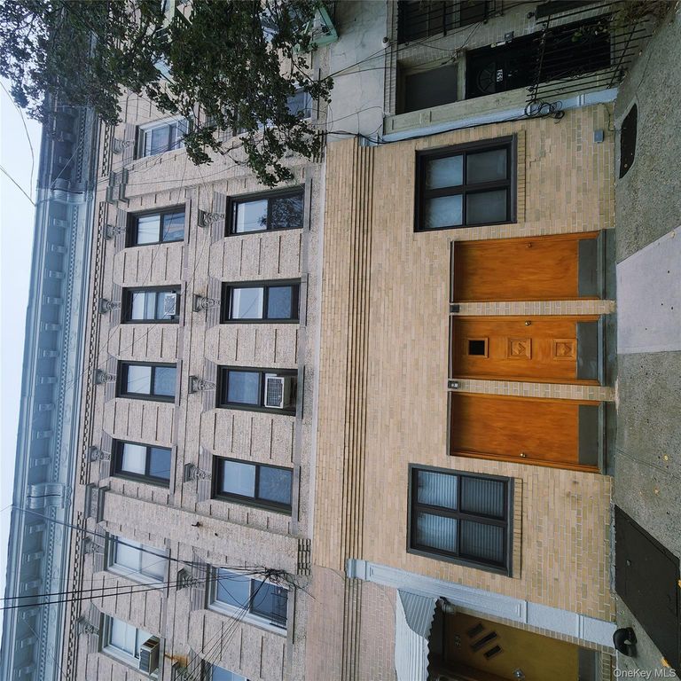 655 Woodward Avenue, Ridgewood, NY 11385