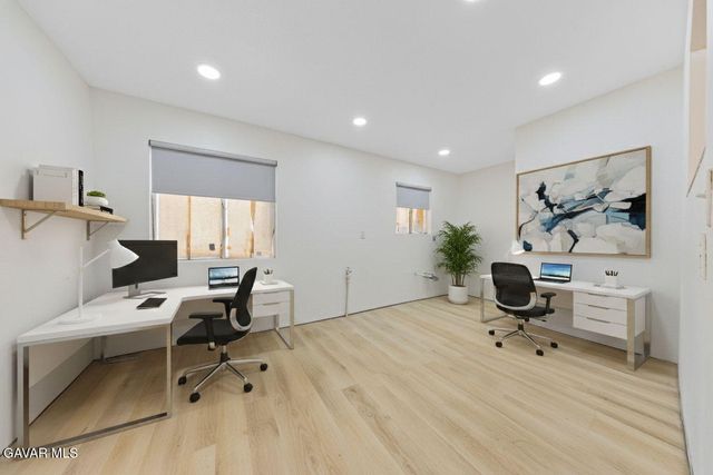 38652 E 9th Street, Palmdale, CA 93550