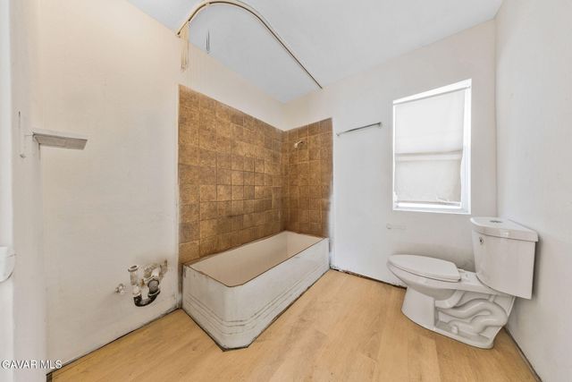 38652 E 9th Street, Palmdale, CA 93550