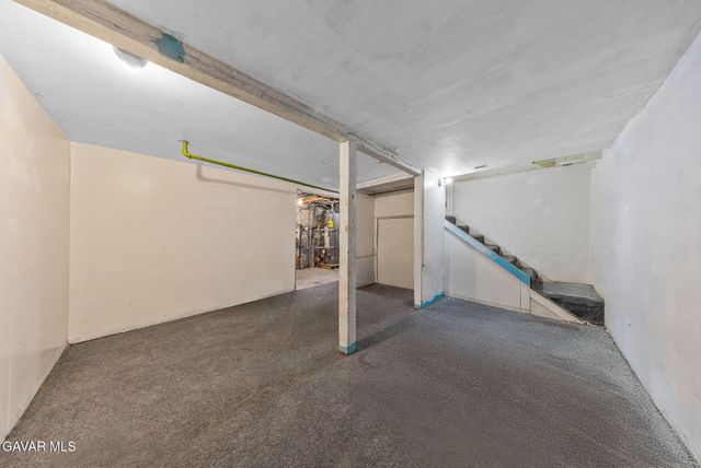 38652 E 9th Street, Palmdale, CA 93550