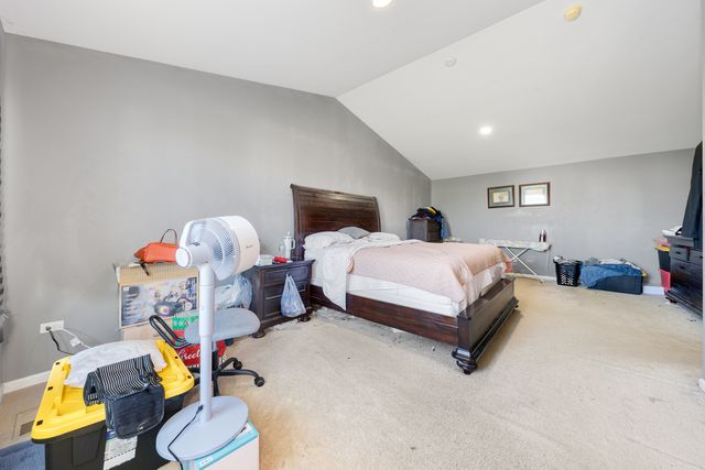 269 S Palmer Drive, Bolingbrook, IL 60490