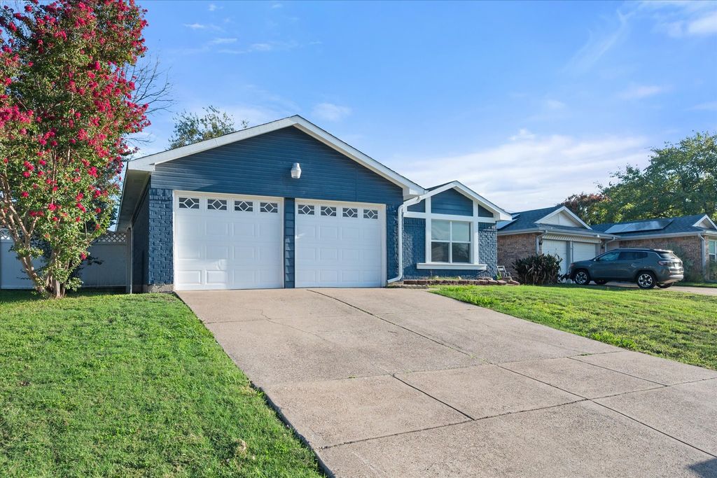 411 Lantana Drive, Arlington, TX 76018 — photo 4