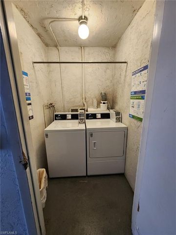 4906 Victoria DR # 404, Cape Coral, FL 33904