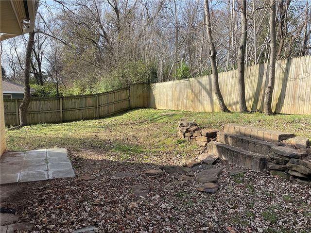 497 S Wood Avenue, Fayetteville, AR 72701