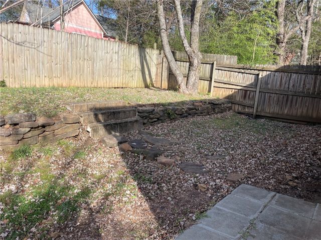 497 S Wood Avenue, Fayetteville, AR 72701