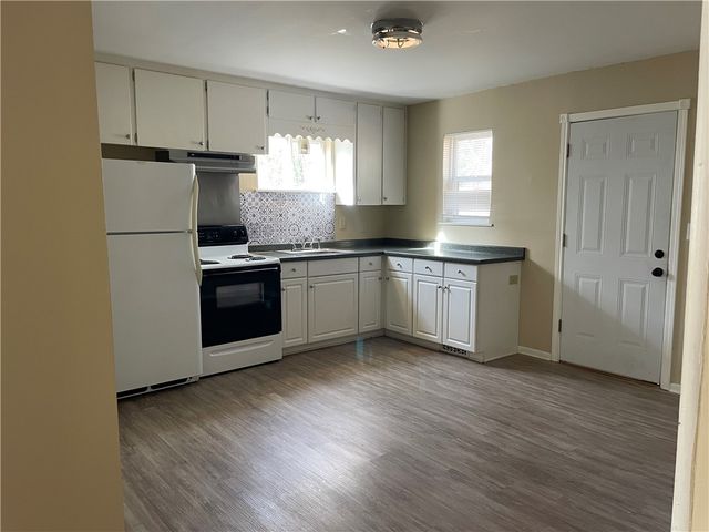 497 S Wood Avenue, Fayetteville, AR 72701