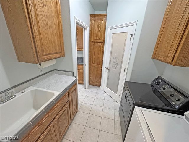 3451 Sagebrush Avenue, Pahrump, NV 89048