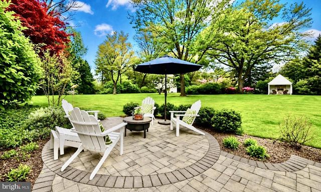 2277 MAIN ST, Bethlehem, PA 18017